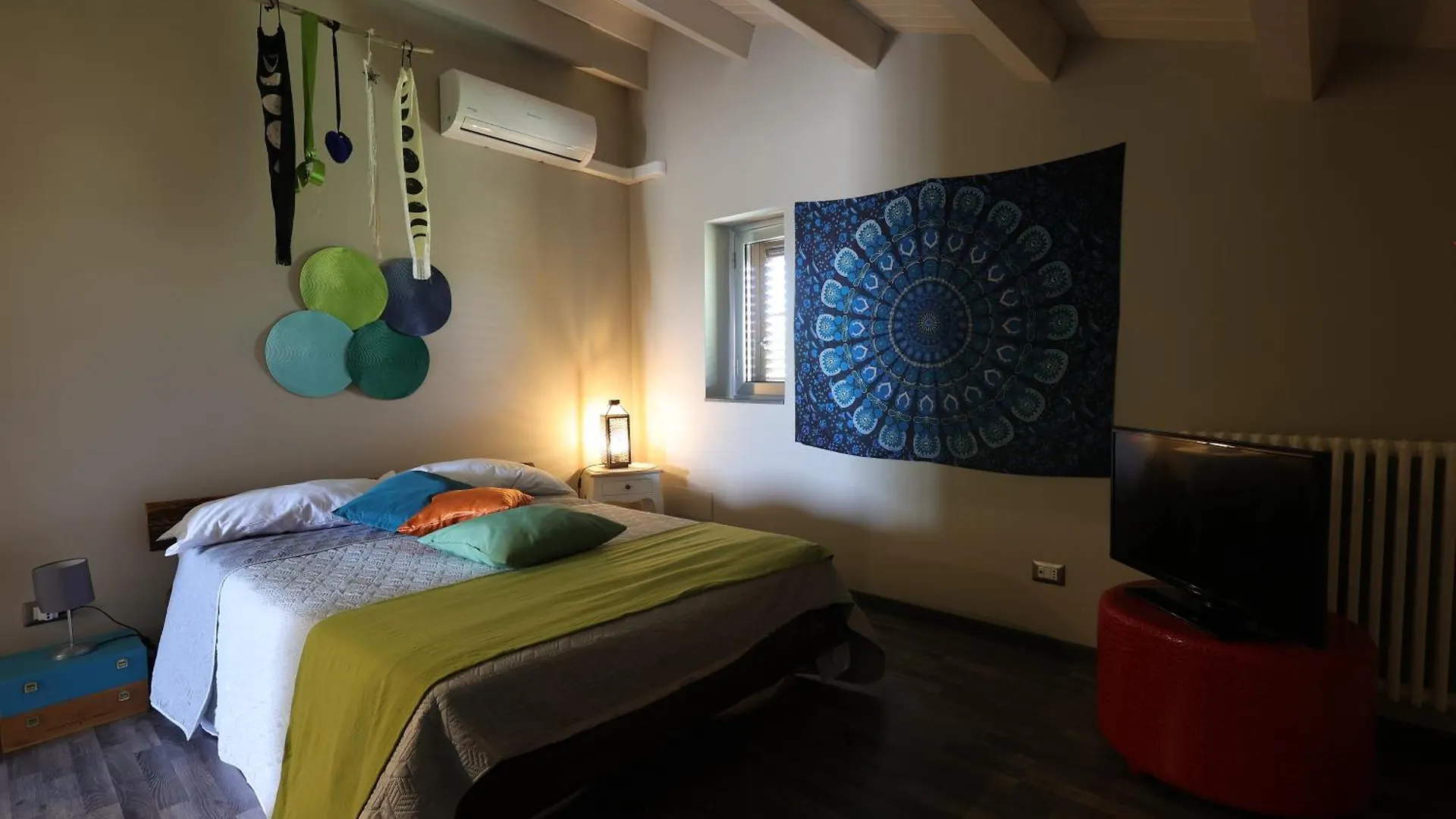 Affittacamere Hotel La Stanza dei Colori Aci Bonaccorsi